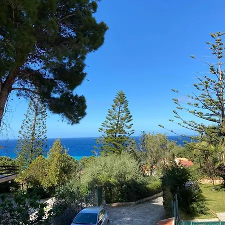 Villa Azzurra *